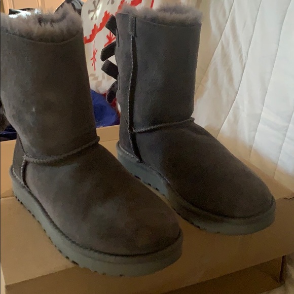Dark grey Ugg’s. - Picture 4 of 4